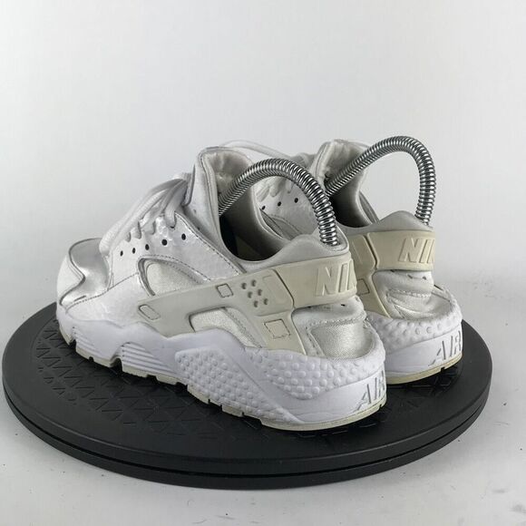 Nike Air Huarache Run Premium White Running Shoes 683818-100 Women’s Size 7 - Picture 7 of 12